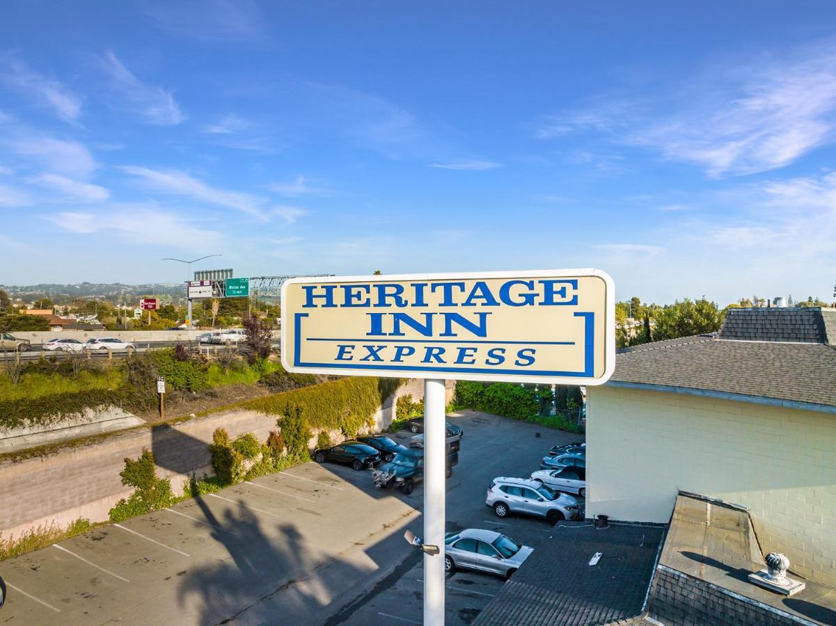 Heritage Inn Express Хейуорд Экстерьер фото