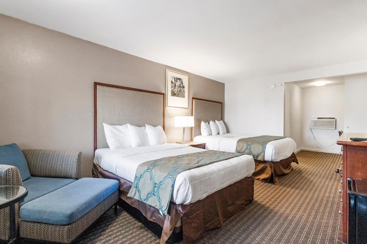 Heritage Inn Express Хейуорд Экстерьер фото